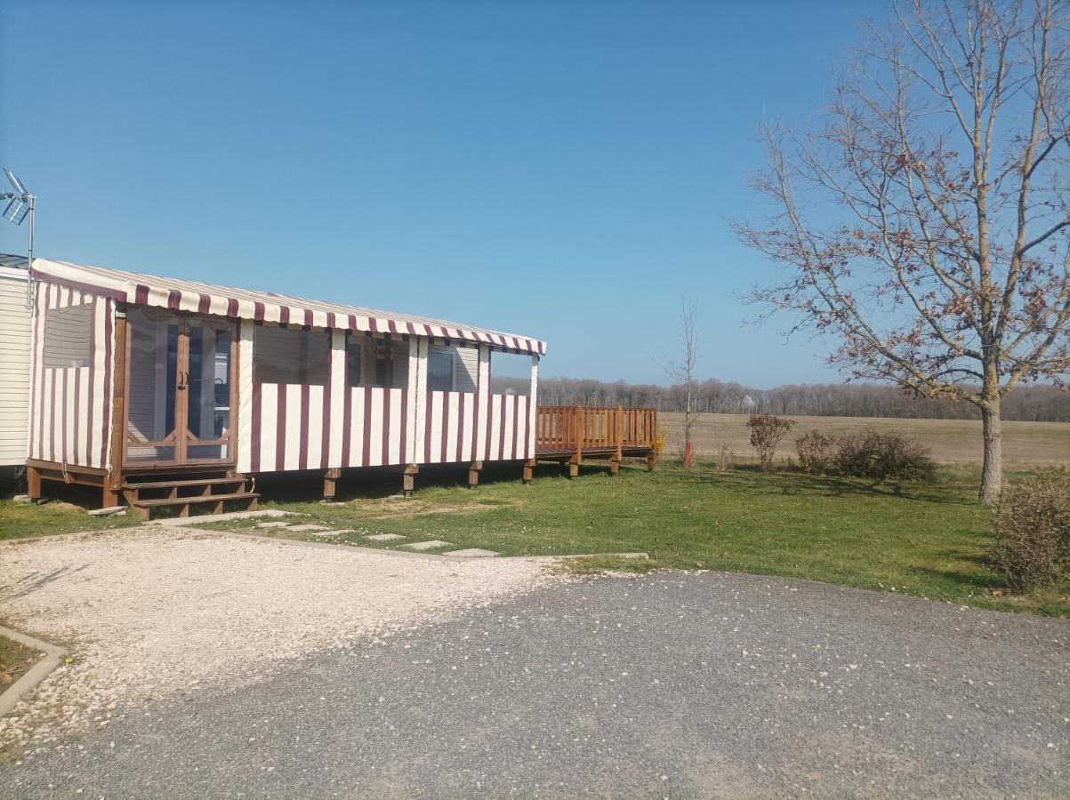 Mobil Home Le Galland De Dugny オンザン エクステリア 写真